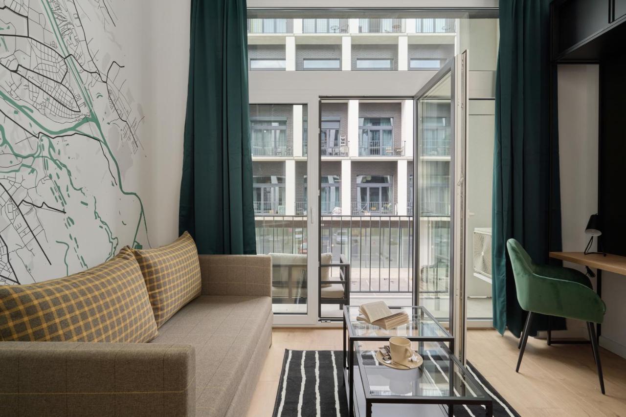 Mezzanine Studio Apartments Zarembowicza Wroclaw Airport By Renters Exterior foto